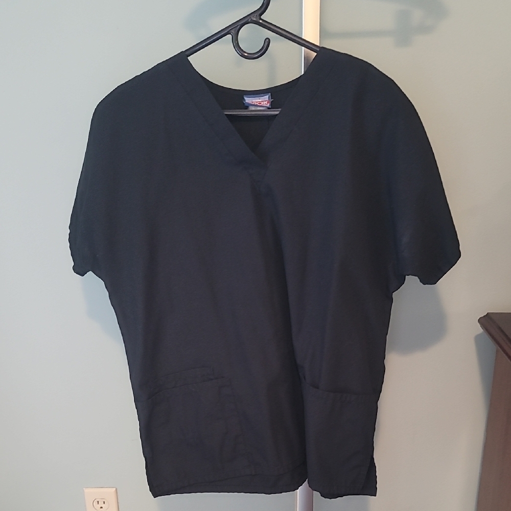 Black V-Neck Scrub Top